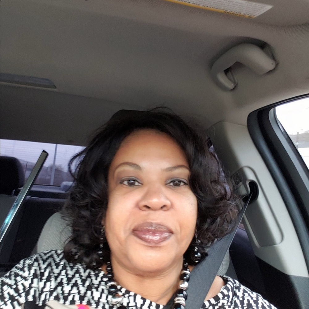 Meet your Posher, Frances